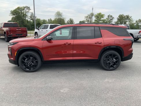 New 2026 Chevrolet Traverse RS w/ LPO, Floor Liner Package FWD image 7