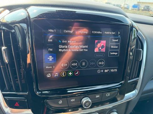Used 2023 Chevrolet Traverse LT FWD image 20