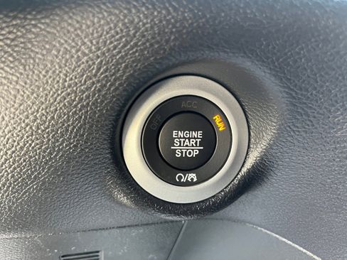 New 2026 Chrysler Voyager LX image 22