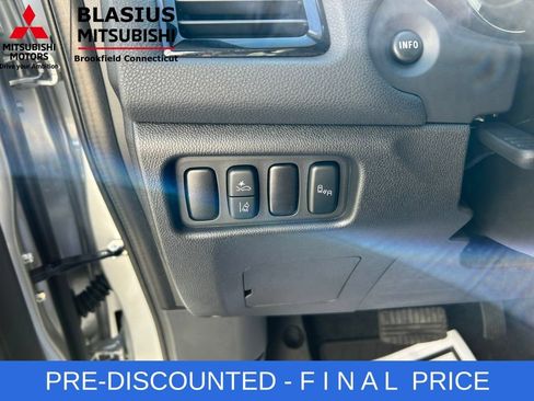 Used 2025 Mitsubishi Outlander Sport SEL AWD/4WD image 56