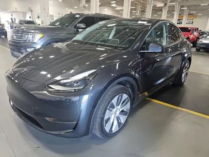 Used 2024 Tesla Model Y 2WD