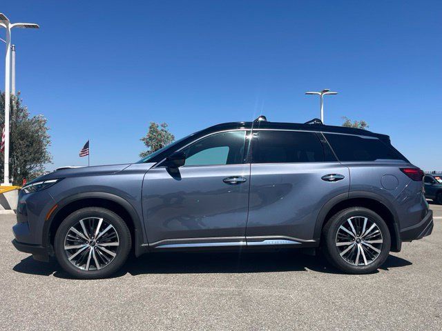 Certified 2025 INFINITI QX60 Autograph w/ Cargo Package AWD/4WD image 2