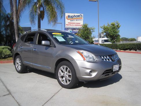 Used 2012 Nissan Rogue SL FWD image 10