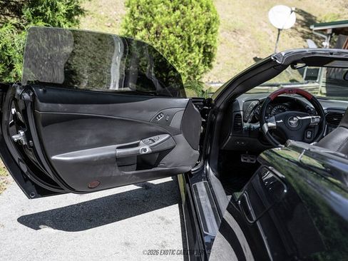 Used 2008 Chevrolet Corvette Convertible w/ Preferred Equipment Group RWD image 29