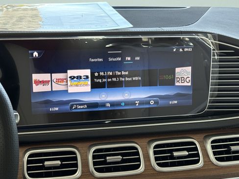 Certified 2026 Mercedes-Benz GLS 450 4MATIC image 47