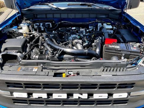 Used 2023 Ford Bronco Black Diamond AWD/4WD image 30