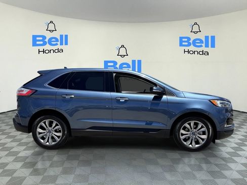 Used 2019 Ford Edge Titanium w/ Equipment Group 301A FWD image 5