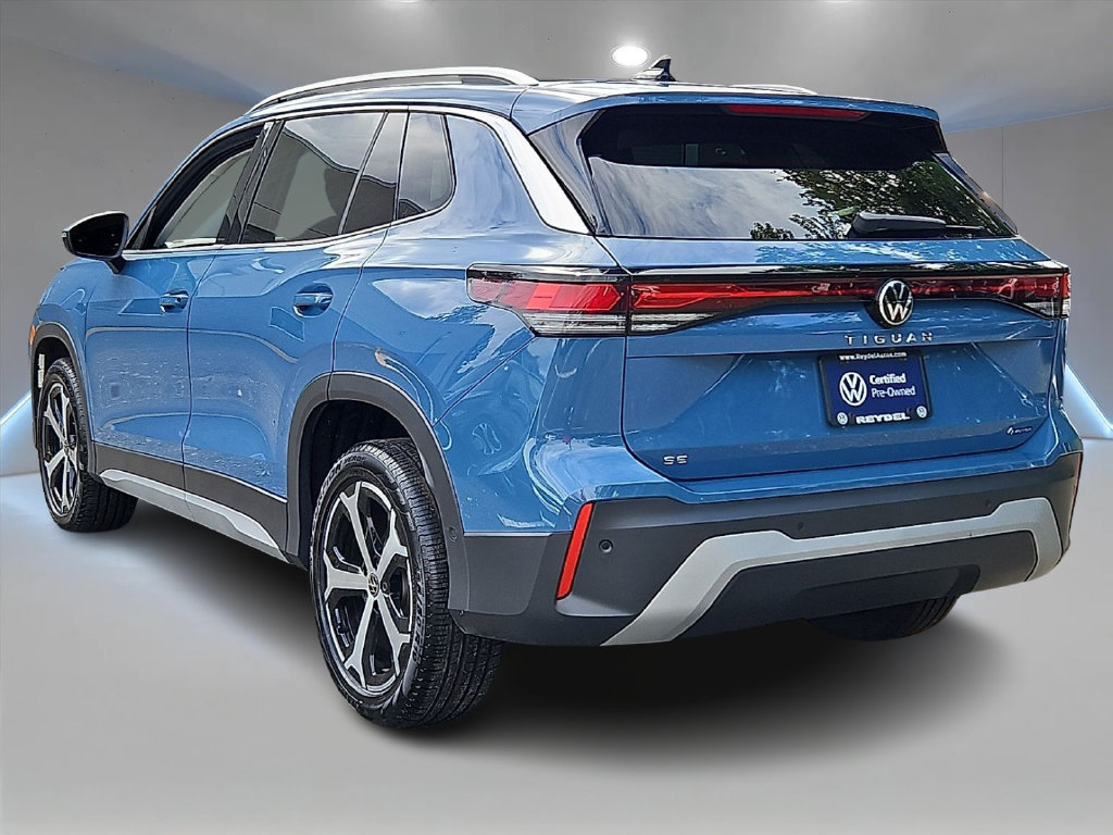 Certified 2025 Volkswagen Tiguan SE AWD/4WD image 7