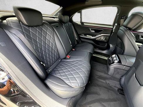 New 2026 Mercedes-Benz S 580 4MATIC Sedan image 29