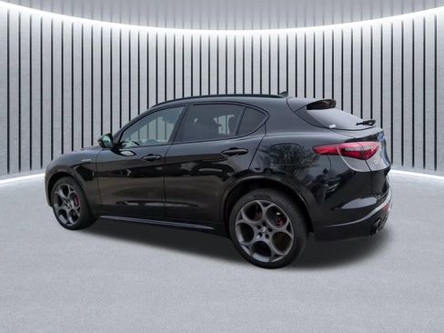 Used 2023 Alfa Romeo Stelvio Veloce image 11