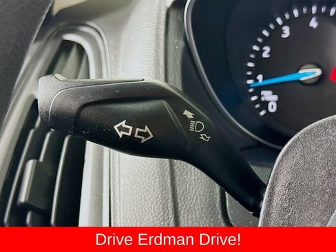 Used 2018 Ford Focus SE FWD image 14