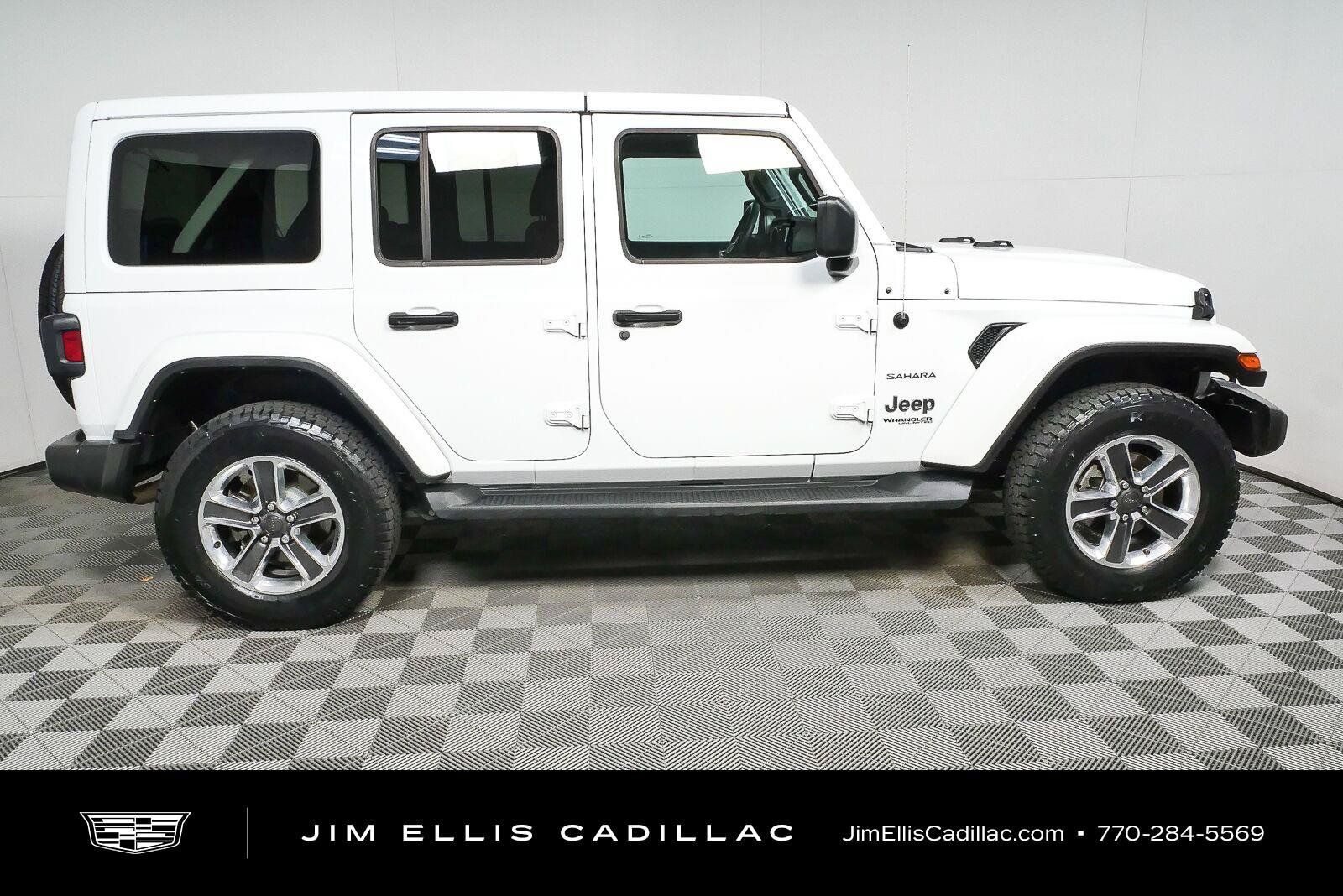 Used 2021 Jeep Wrangler Unlimited Sahara AWD/4WD image 2
