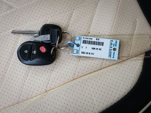 Used 2012 Toyota Tundra 4x4 Double Cab image 37