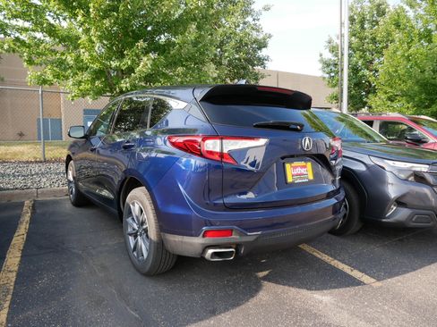 Used 2024 Acura RDX SH-AWD w/ Technology Package image 3