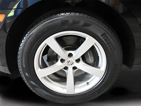 Used 2019 Porsche Macan AWD/4WD image 33