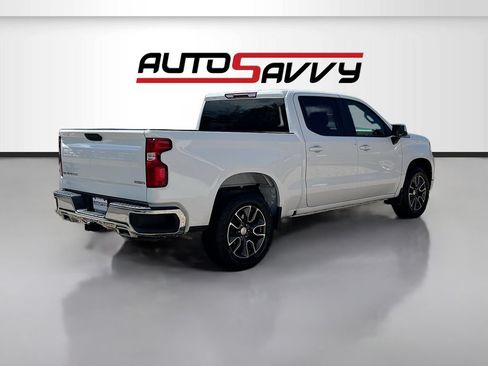 Used 2022 Chevrolet Silverado 1500 LT w/ Z71 Off-Road Package AWD/4WD image 7
