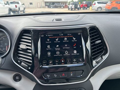 Used 2021 Jeep Cherokee Limited w/ Elite Package image 15