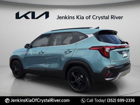Certified 2026 Kia Seltos EX w/ EX Sunroof Package FWD image 11