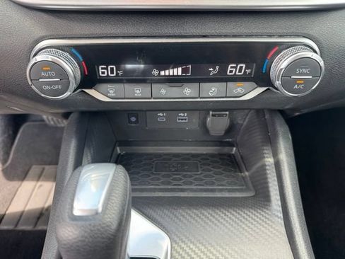 Used 2025 Nissan Altima 2.5 SV w/ SV Special Edition Package AWD/4WD image 23