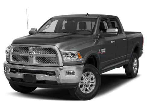 Used 2018 RAM 2500 Laramie w/ Sport Appearance Group image 4