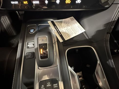 Certified 2025 INFINITI QX60 Luxe w/ Vision Package image 25