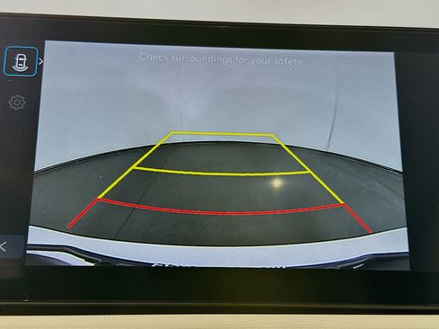 Used 2025 Hyundai Tucson SEL image 22