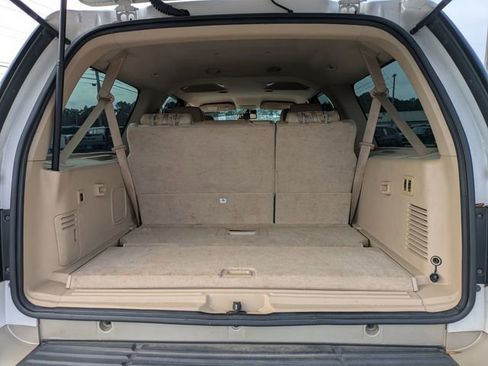 Used 2010 Ford Expedition EL Eddie Bauer image 26