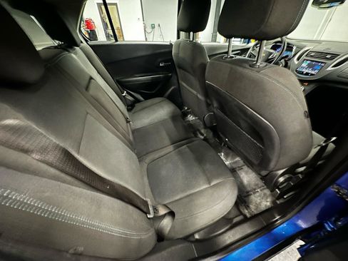 Used 2015 Chevrolet Trax LS image 14