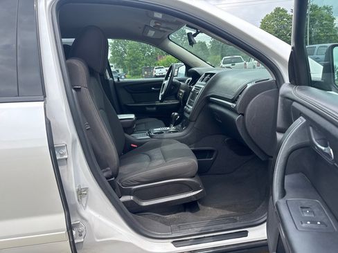 Used 2016 GMC Acadia SLE AWD/4WD image 12