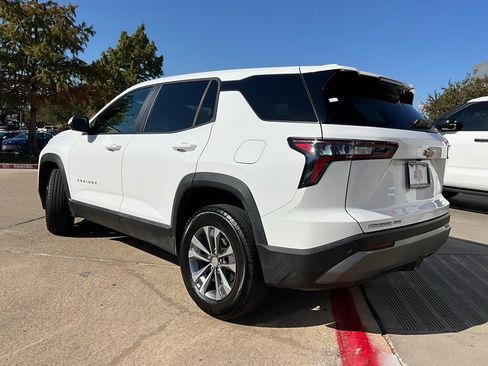 Used 2025 Chevrolet Equinox LT image 8