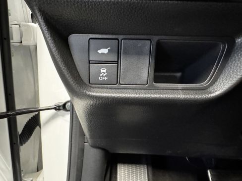 Certified 2025 Acura ADX A-Spec image 19