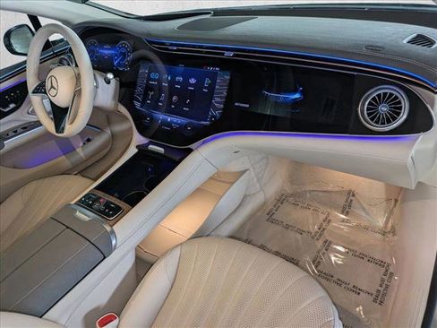 Certified 2023 Mercedes-Benz EQS 580 4MATIC Sedan image 25