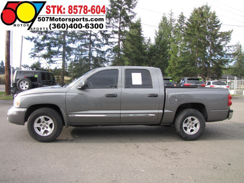 Used 2005 Dodge Dakota Laramie w/ Trailer Tow Group image 2