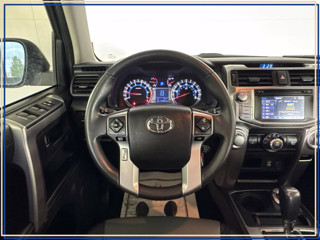Used 2018 Toyota 4Runner SR5 Premium AWD/4WD image 36