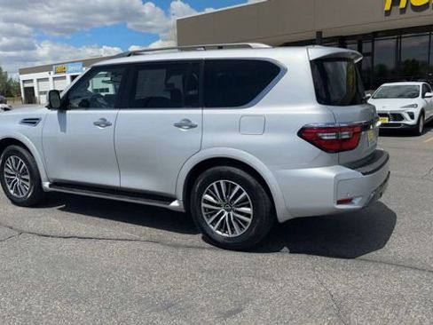 Used 2023 Nissan Armada SL AWD/4WD image 6