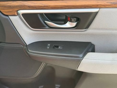 Used 2021 Honda CR-V EX image 17