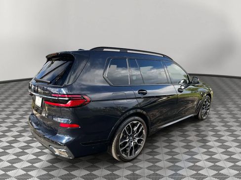 Certified 2026 BMW X7 xDrive40i w/ Executive Package image 7