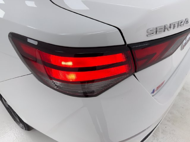 Used 2024 Nissan Sentra SV FWD image 36
