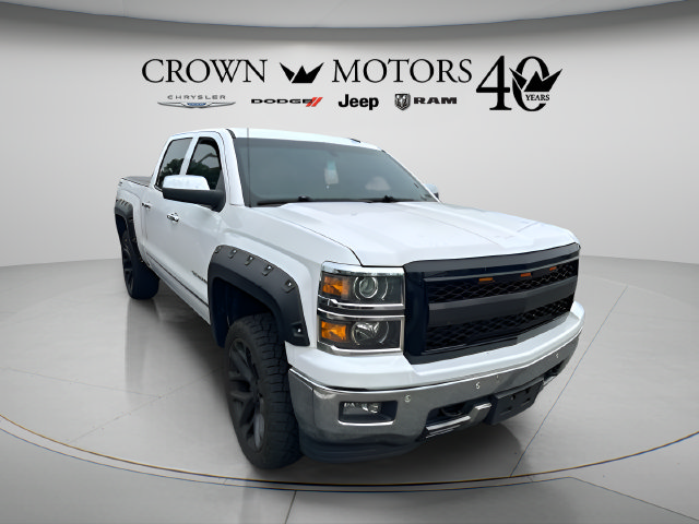 Used 2014 Chevrolet Silverado 1500 LTZ Z71 w/ LTZ Plus Package AWD/4WD image 5