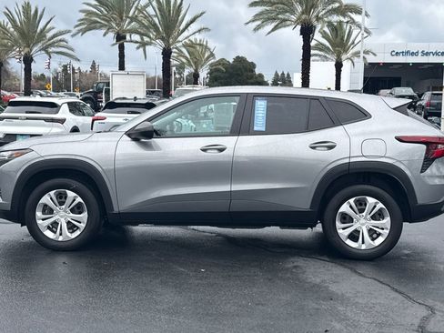 Certified 2024 Chevrolet Trax LS image 6