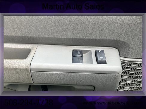 Used 2011 Ford E-350 and Econoline 350 XL w/ PWR Windows & Locks Group RWD image 7