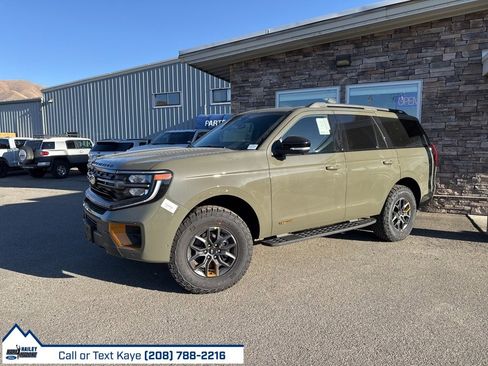 New 2025 Ford Expedition Tremor image 24