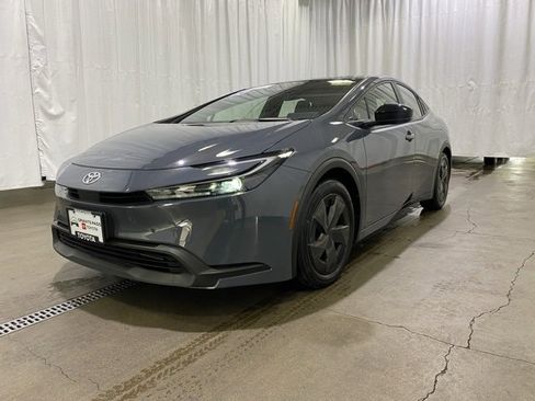 Certified 2024 Toyota Prius LE image 23