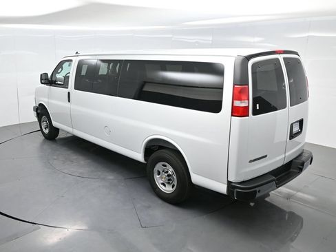 Used 2025 Chevrolet Express 3500 LT w/ LT Preferred Equipment Group RWD image 50