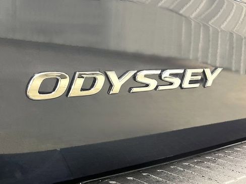 New 2026 Honda Odyssey Touring image 10