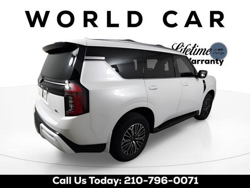 New 2026 Nissan Armada SL image 7