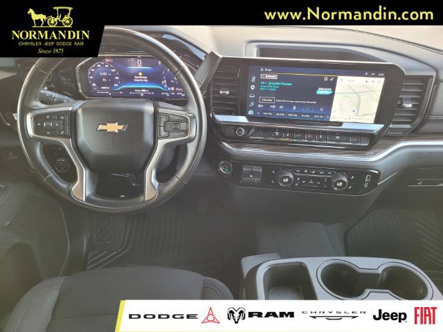 Used 2025 Chevrolet Silverado 2500 LT w/ Convenience Package AWD/4WD image 7