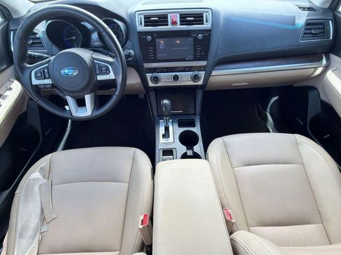 Used 2016 Subaru Outback 2.5i Limited AWD/4WD image 15