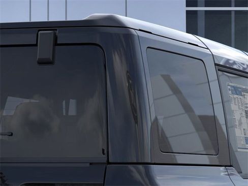 New 2025 Ford Bronco Badlands image 25