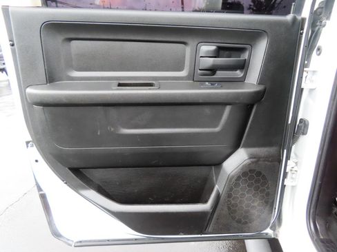 Used 2018 RAM 2500 Tradesman AWD/4WD image 32
